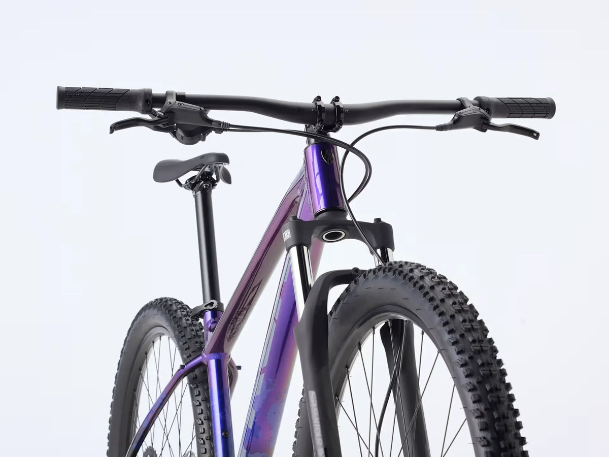 Trek Marlin 4 Gen 3 Mountain Bike 2027 - Purple Flip/Black Fade - view 4